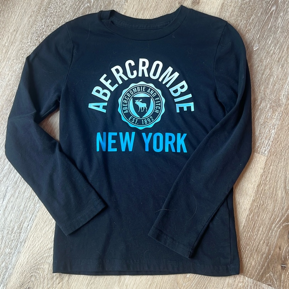 Boys Abercrombie long sleeve t-shirt size 7/8